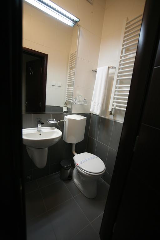 Golden Inn Hotel Majdanpek Rom bilde