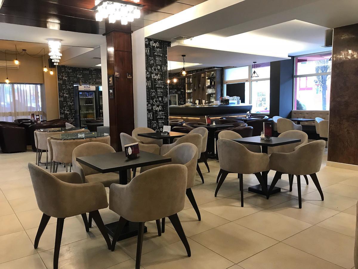 Golden Inn Hotel Majdanpek Eksteriør bilde