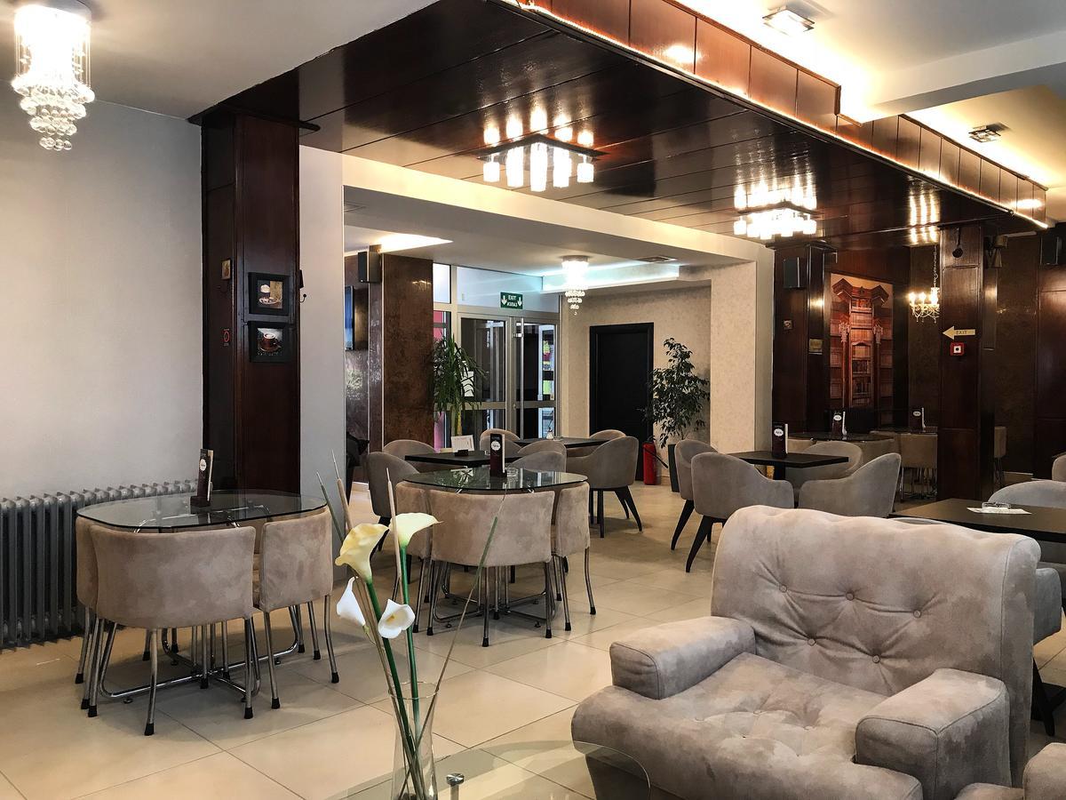 Golden Inn Hotel Majdanpek Eksteriør bilde
