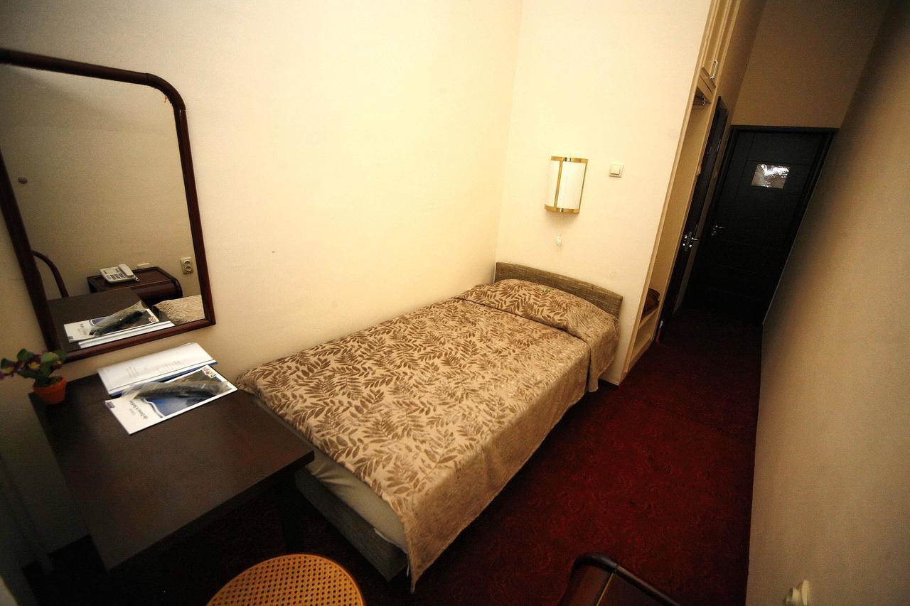 Golden Inn Hotel Majdanpek Eksteriør bilde