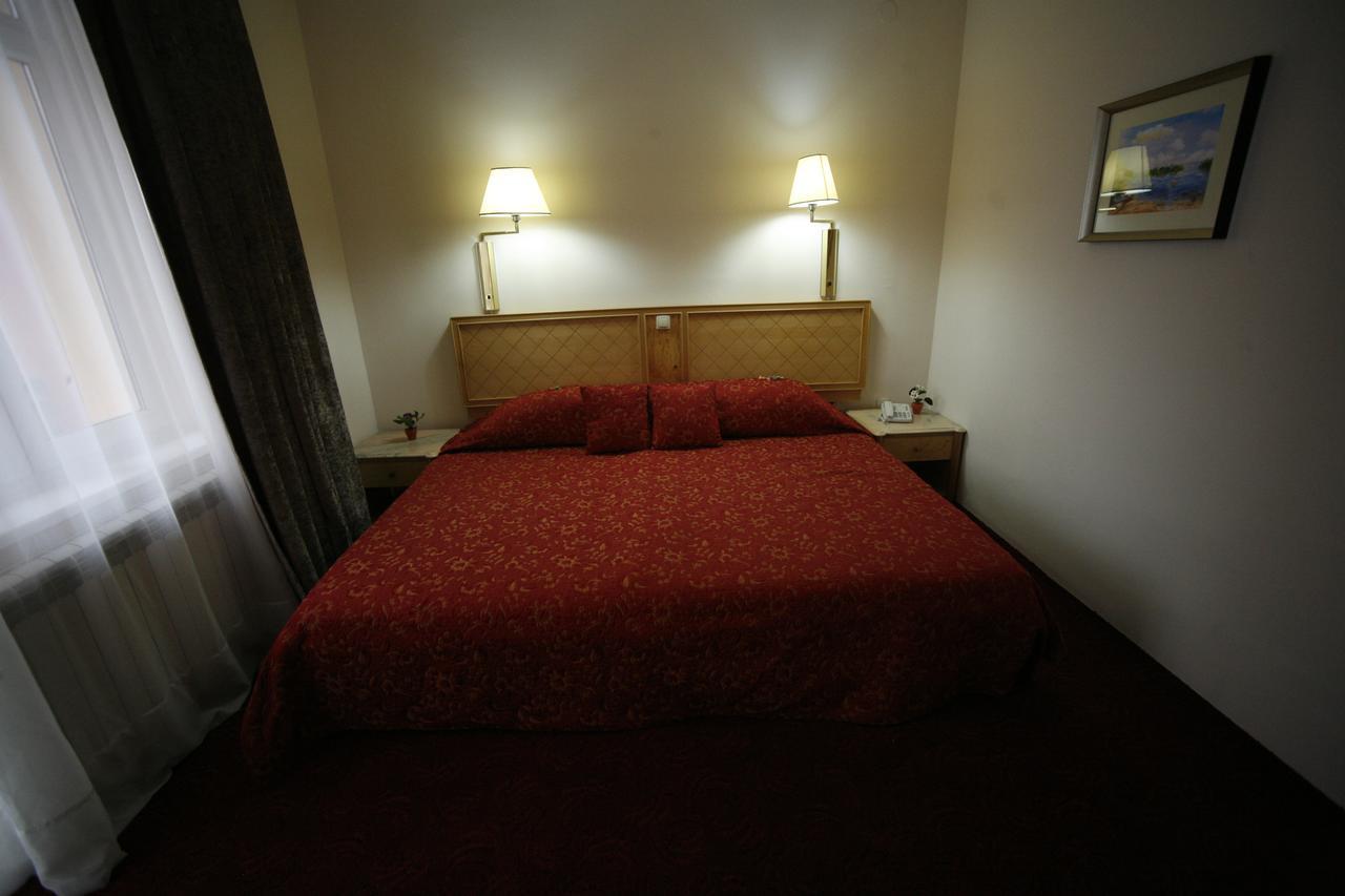 Golden Inn Hotel Majdanpek Eksteriør bilde